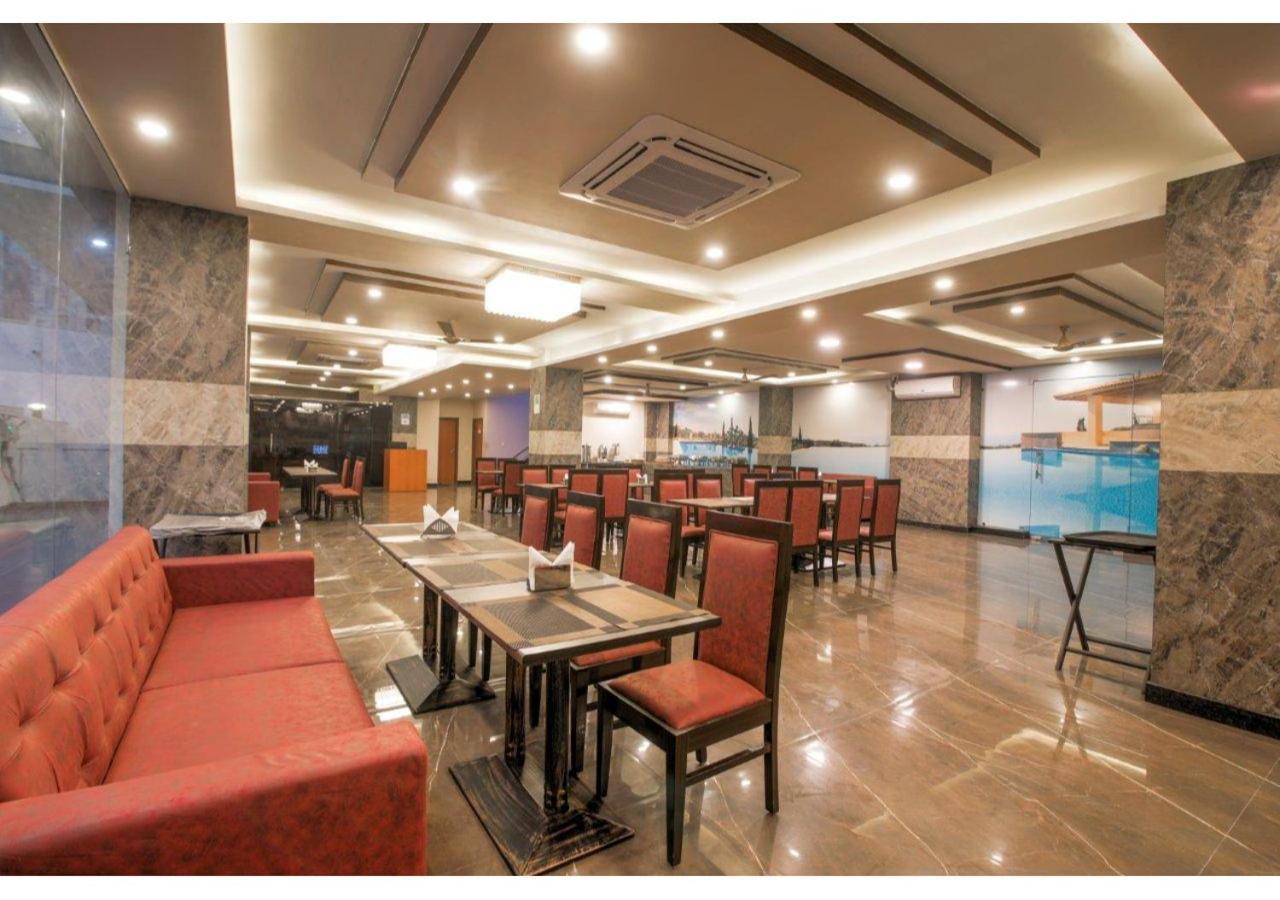 Kusum House Bed & Breakfast Greater Noida Ngoại thất bức ảnh
