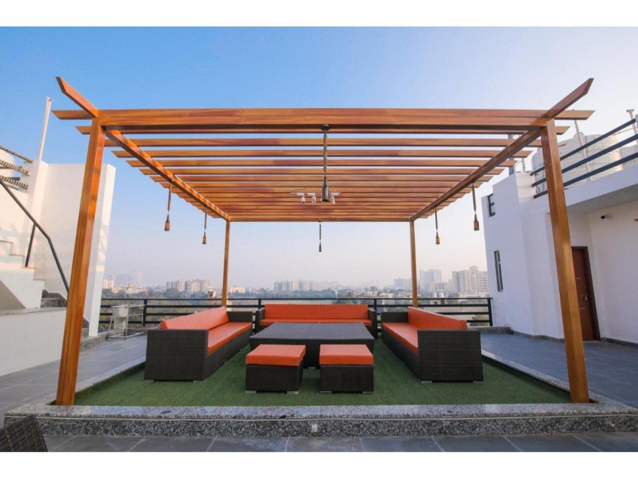 Kusum House Bed & Breakfast Greater Noida Ngoại thất bức ảnh