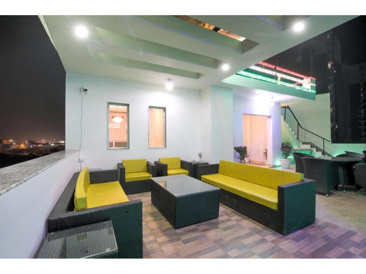 Kusum House Bed & Breakfast Greater Noida Ngoại thất bức ảnh